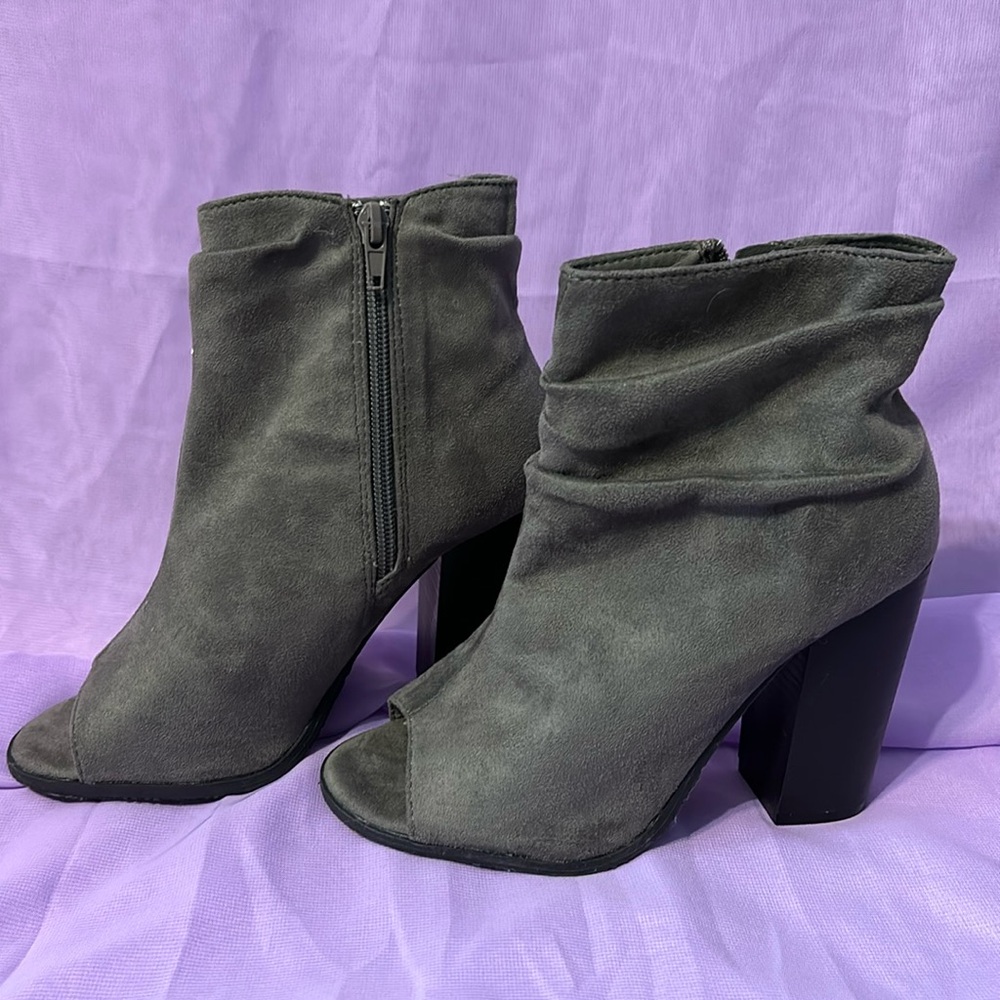 Bella Marie Grey Suede Booties